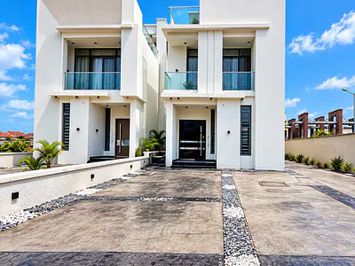 Luxury Massive Compound 5 Bedroom Detached Duplex with 2 Terraced Top — Lekki, Lagos