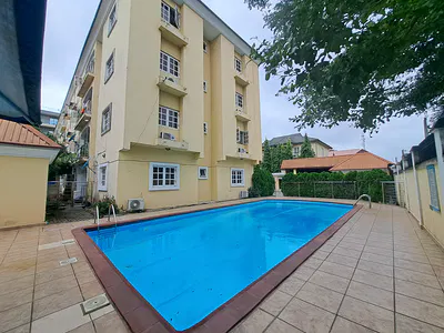 Serviced 3 Bedroom Flat with BQ, Pool & Gym — Off Admiralty Way, Lekki Phase 1, Lekki, Lagos