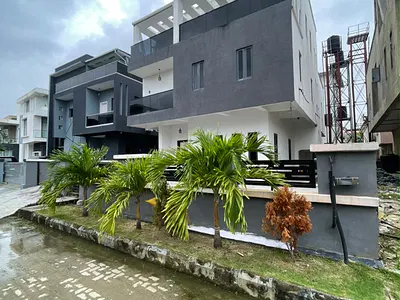 5 Bedroom Fully Detached Duplex — Lekki, Lagos