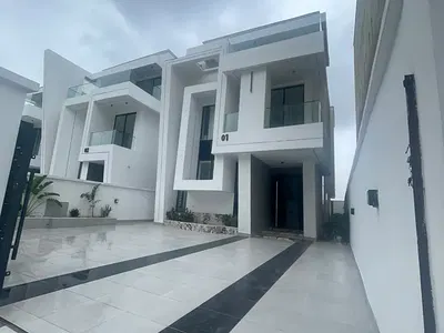 5 Bedroom Detached Duplex with Pool — Lekki Phase 1, Lekki, Lagos