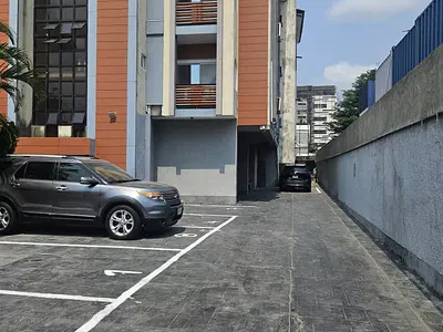2 Bedroom Flat with BQ and Pool — Victoria Island (VI), Lagos