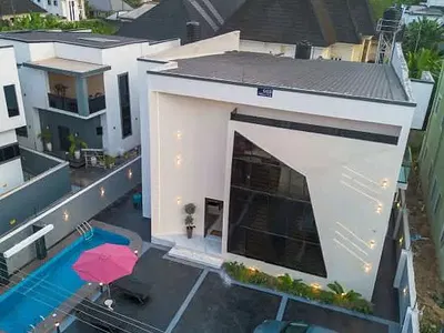 Luxuriously Furnished 5 Bedroom Duplex with Swimming Pool — Eliozu, Eneka Link Road, Port Harcourt, Rivers