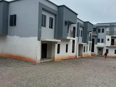 4 Bedroom Terraced House with BQ — Onireke, Near Gotv Office, Jericho, Ibadan, Oyo