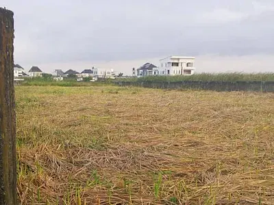 Commercial Plots with Property Structure on Major Road — Ademola Adetokunbo Street, Victoria Island (VI), Lagos