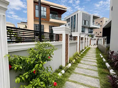 5 Bedroom Detached House with Pool — Glover Road, Ikoyi, Lagos