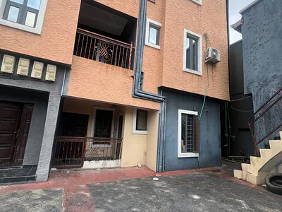 Single Room Self Contain — Lekki, Lagos