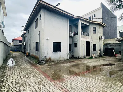 *serviced 2 Bedroom Apartment* — Lekki, Lagos
