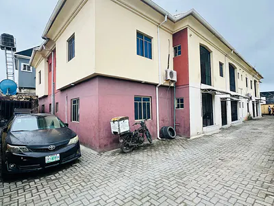 *serviced 2 Bedroom Apartment* — Lekki, Lagos