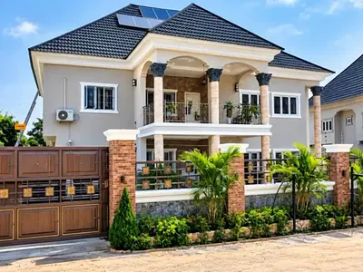 5 Bedrooms+ 1 Room BQ + Swimming Pool — Apo, Abuja