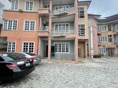 Well-Presented 3 Bedroom Apartment — Lekki, Lagos