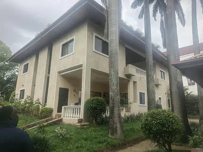 5 Bedroom Detached with BQ — Off Kumasi Crescent, Wuse 2, Abuja