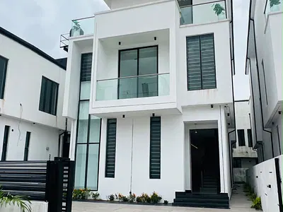 5 Bedroom Fully Detached Duplex with BQ — Within a Highly Sought After Estate in Chevron, Lekki, Lagos