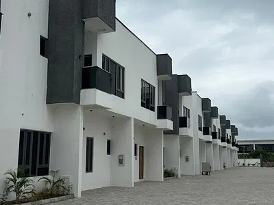 4 Bedroom Terraced Duplex — Lekki, Lagos