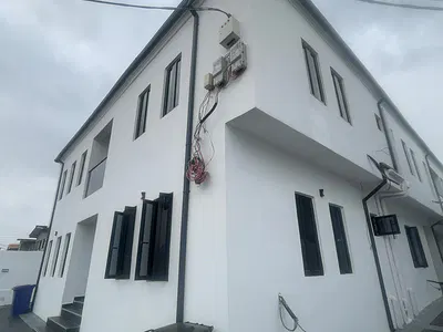 3 Bedroom Flat with En-Suite Bedrooms — Gbagada, Lagos