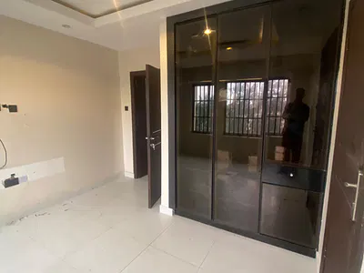 Lu Xury Spacious 3 Bedroom with BQ — Victoria Island (VI), Lagos