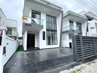 5 Bedroom Detached Duplex with Swimming Pool — Chevron Toll-Gate, Lekki, Lagos