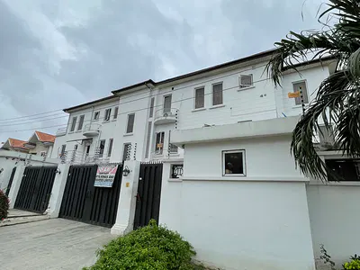 1 Bedroom Mini Flat — Lekki, Lagos