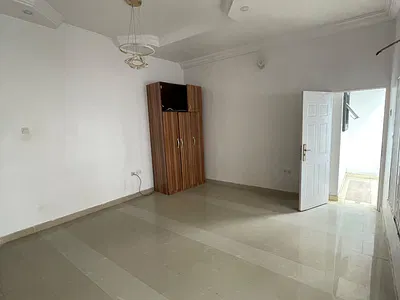 Studio Apartment Upstairs — Lekki, Lagos