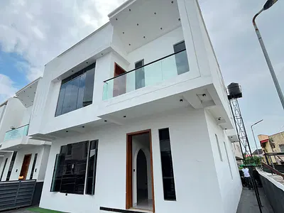 Spacious 5 Bedroom Modern Fully Detached Smart House with BQ Available — Lekki, Lagos