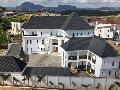 17 Bedroom Duplex+6 Room BQ — Asokoro District, Abuja