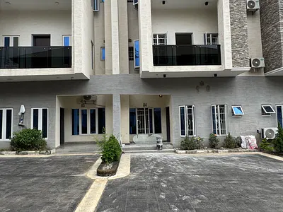 Spacious 4-Bedroom Terraced Duplex with BQ — Utako, Abuja
