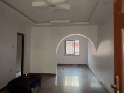 3 Bedroom Flat — Off Bajulaiye Road, Shomolu, Lagos