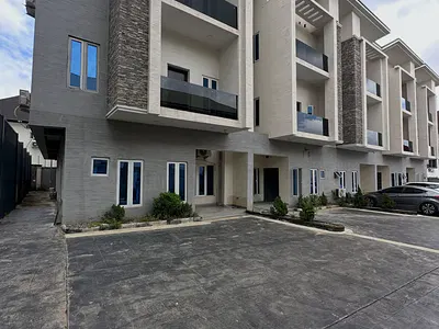 Luxury 4 Bedroom Terrace Duplex with Swimming Pool — Utako, Abuja