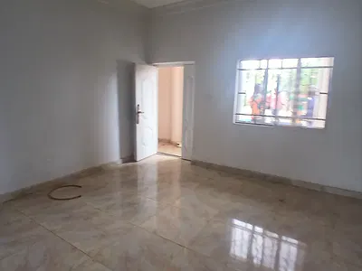 Luxury 2 Bedrooms Flat All Rooms En Suite — Lugbe District, Abuja