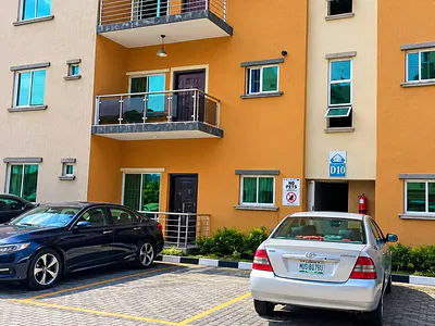 2 Bedroom Flat with En-Suite Bedrooms — Lekki, Lagos