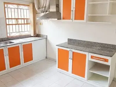 9 Bedroom Detached House — Parkview Estate, Ikoyi, Lagos
