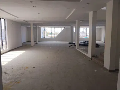 Commercial Space 450SQM Strategically Facing Express — LBS, Ajah, Lagos