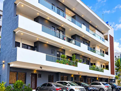 Furnished 3 Bedroom Flat Upstairs with 24HRS Constant Electricity — Lekki, Lagos
