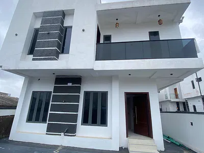 4 Bedroom — Lekki, Lagos