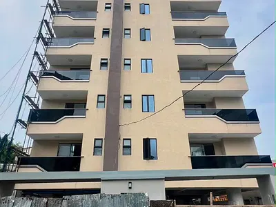 Luxury and Modern 3 Bed Apartment with BQ, Elevator, & Rooftop Lounge — Ikoyi, Lagos