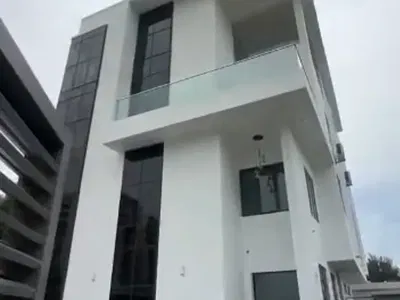 5 Bedroom Luxury Home with Cinema and Pool — Banana Island, Ikoyi, Lagos