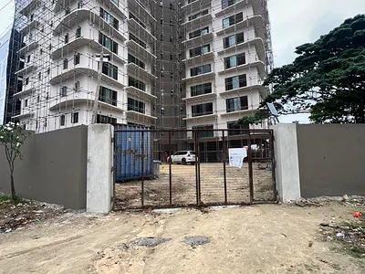 3 Bedroom Luxury Apartment with Pool and Elevator — Lekki Phase 1, Lekki, Lagos