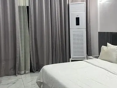 3 Bedroom Furnished Apartment with Elevator — Ikoyi, Lagos