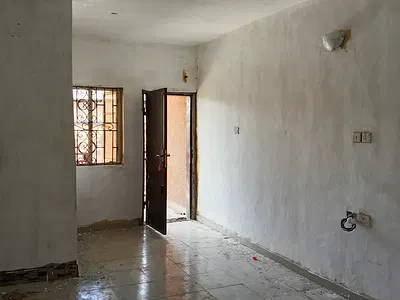 2 Bedroom, Newly Renovated with 2 Toilet — Irawo, Kosofe, Lagos