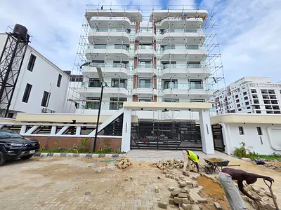 1 Bedroom Apartment with Swimming Pool — Lekki, Lagos