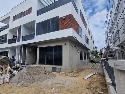 Spacious and Well Finished 4-Semi Detached House +BQ — Banana Island, Ikoyi, Lagos