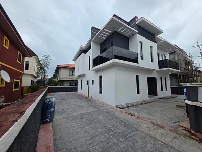 4 Bedroom Detached Duplex with BQ — Lekki, Lagos