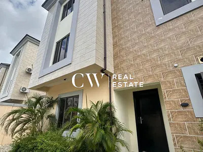 5 Bedroom Semi-Detached Duplex — Ikoyi, Lagos