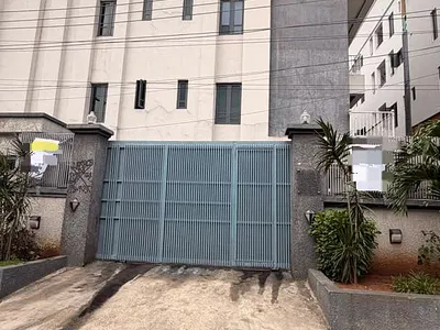 Exquisite 2 Bedrooms Apartment with Pool, Elevator — Ikate, Lekki, Lagos