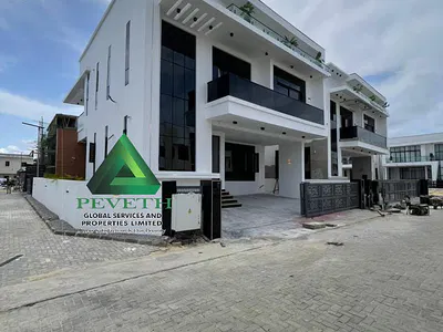Luxury 5 Bedroom Fully Detached Duplex + BQ, Pool, Gym — Lekki, Lagos