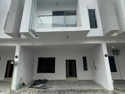 Fully Serviced 4-Bedroom Terraced Duplex — Lekki, Lagos