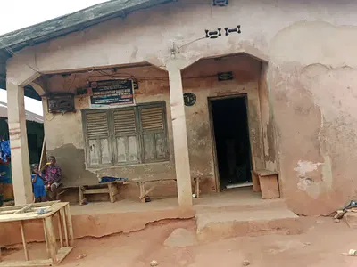 Old 8-Room Bungalow with a Toilet and Bathroom 40FT by 96FT Land — Esigie Road, Off MM Way 3rd East Circular Road, Benin, Oredo, Edo
