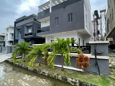 5 Bedroom Fully Detached Duplex — Lekki, Lagos