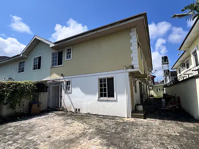 Spacious 3 Bedroom Apartment — Lekki Phase 1, Lekki, Lagos