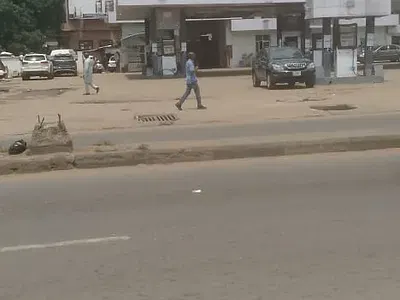 Mega Functional Filling Station Along a Busy Road — Along Egbeda - Idimu Road, Egbeda, Alimosho, Lagos