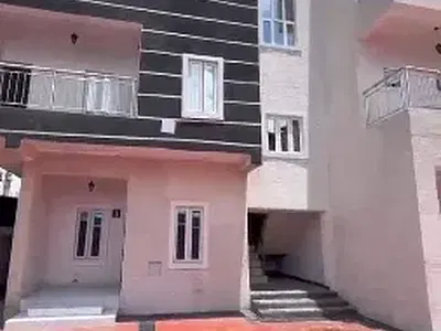 Luxurious Serviced Room and Parlour Up Floor — Ikate Lekki Lagos, Ikate, Lekki, Lagos